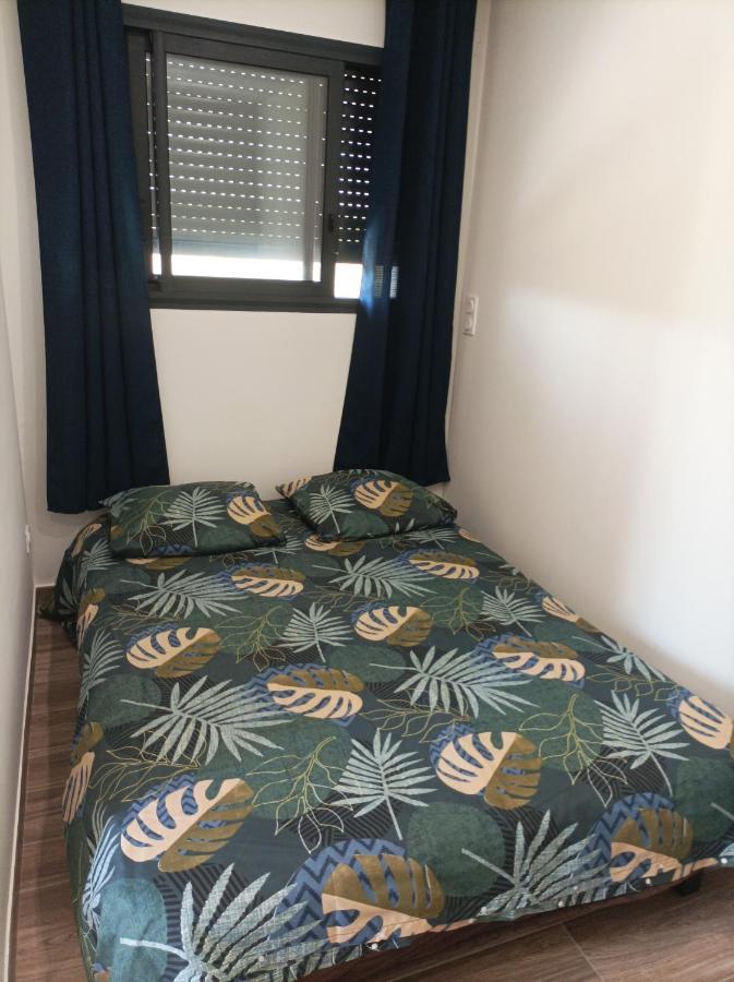 Chambre studio aménagé Cers Extérieur photo